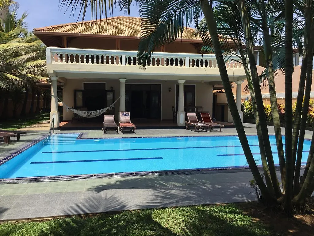 Merryland Beach Villa Negombo