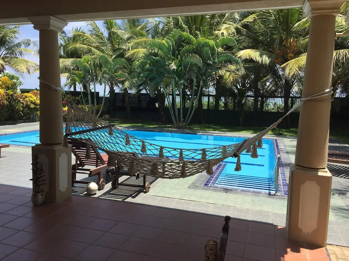 Merryland Beach Villa Negombo
