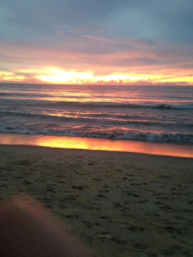 Merryland Beach Villa Negombo